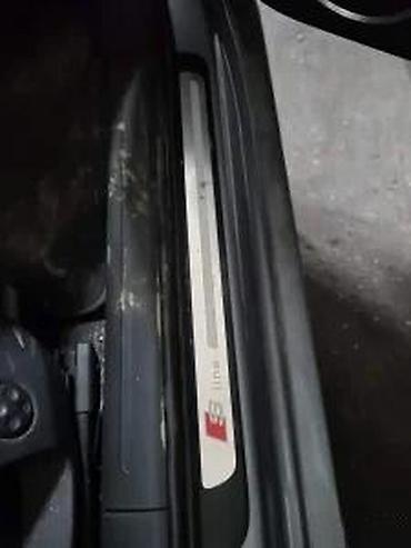 moj auto: AUDI A4 B8 S LINE LASNE NA PRAGOVIMA | Audi q5 2.0 i 3.0 DELOVI — 2