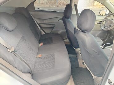 Chevrolet: Arenada depozit 1000azn günlük 30azn yeni maşındi buraxılış karti var — 4