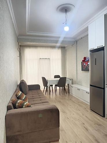 Qonaq otağı dəstləri: 🏡 ƏMLAK MƏLUMATLARI 📍 Ünvan: Sumqayıt Şəhəri,Bağçaşəhər Yaşayış — 1