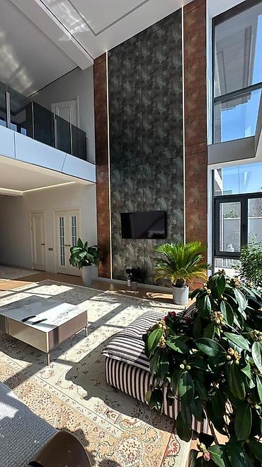 Продажа коттеджей и домов: 5 комнат, 412 м², 4 соток, Бишкек, ул. Ахунбаева / Малдыбаева — 23