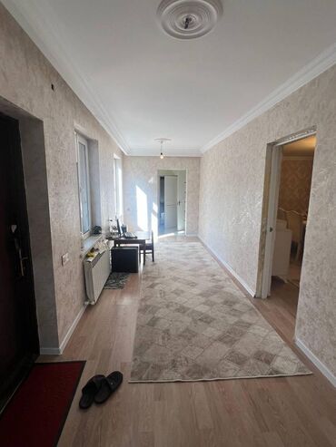 Həyət evləri və villaların satışı: Bakıxanov qəs. 4 otaqlı, 100 kv. m, Orta təmir — 13