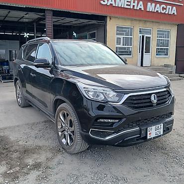 honda stepwgn 2017: Ssangyong Rexton: 2018 г., Автомат, Внедорожник — 5