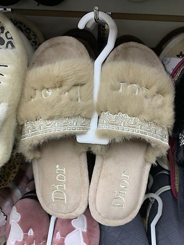 hermes тапочки: Тапочки домашние с меховой отделкой Dior - Тип: открытые меховые — 1