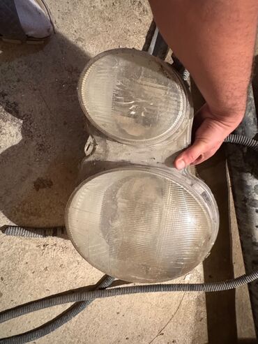 Bamperlər, buferlər: Xirda siniqlari var ve ekseriyyet ustundedi.shekildeki hamisini uygun — 6