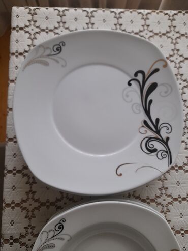 Boşqablar: Boşqablar
