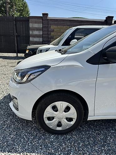 spark 7: Chevrolet Spark: 2022 г., 1 л, Автомат, Бензин, Хэтчбэк — 3