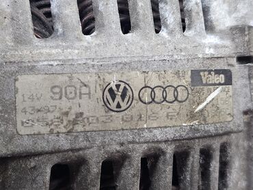 Генераторы: Генератор Volkswagen 1998 г., Б/у, Оригинал, Германия — 2