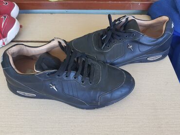crni kupaci kostimi: Cesare Pacioti muske kozne cipele,41