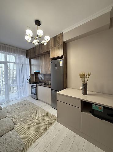 Долгосрочная аренда квартир: 2 комнаты, Риэлтор, Без подселения, С мебелью полностью — 1