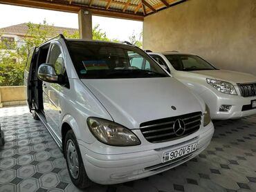 авто в азербайджане: Mercedes-Benz Vito minivan modeli geniş salonu və yüksək
