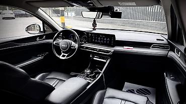 продаю или меняю на дом: Kia K5: 2022 г., 2 л, Вариатор, Гибрид, Седан — 8