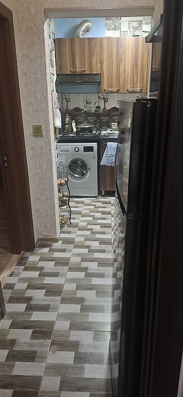 midada satilan evler: 2 otaqlı mənzil – tam mebel və məişət texnikası ilə - Geniş qonaq — 4