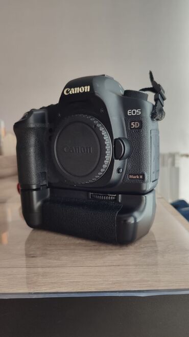 Fotokameralar: Canon 5D mark 2 в очень хорошем состоянии, использовался в основном — 6