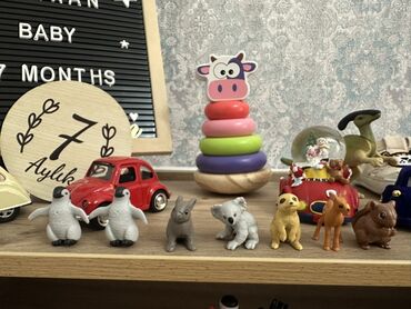 Oyuncaqlar: Kinder Surprise Natoons seriyası, bala heyvanlar. Her biri 2 manat