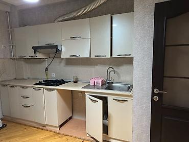 Ölçü 3 m.Satilir 200 AZN.Moyka və qaz peçi verilmir. Ünvan Həzi lalafo.az -da Ölçü 3 m.Satilir 200 AZN.Moyka və qaz peçi verilmir. Ünvan Həzi