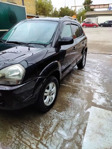 Hyundai: Hyundai Tucson: 2 l | 2007 il Hetçbek — 13