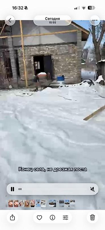 Продажа коттеджей и домов: Дом в Новопокровке - Кирпичный одноэтажный дом с двускатной крышей. - — 3