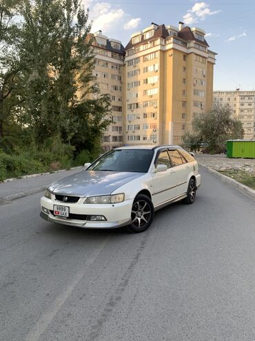 машина ош тико: Honda Accord: 2002 г., 2.3 л, Автомат, Бензин, Универсал