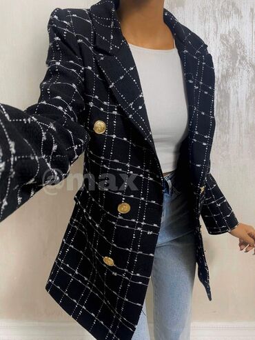 Kaputi: New,,Tweed Magical’’Blazer Velicine:46Vise Boja Dostupno Cena:3700 — 1