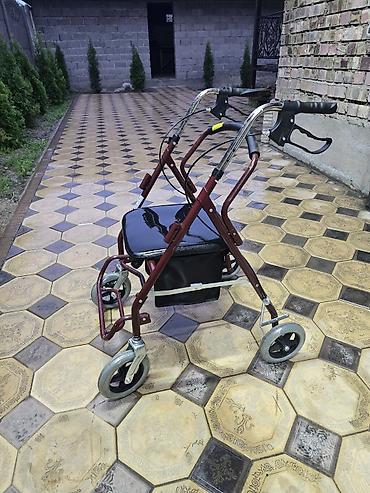 Роллатор (ходунки с колёсами) с сиденьем и корзиной. Характеристики и