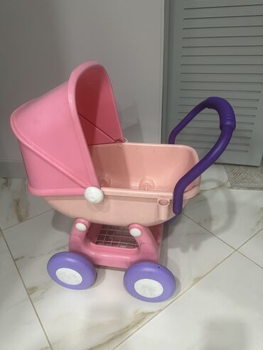 коляска детская игрушечная: Продаю игрушечную коляску, в отличном состоянии.тел самовывоз с
