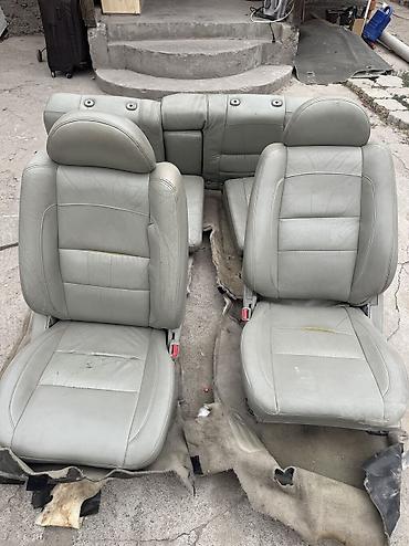 Унаа тетиктери: Орундуктар комплекти, Булгаары, Nissan 2001 г., Колдонулган, Оригинал, Жапония — 1