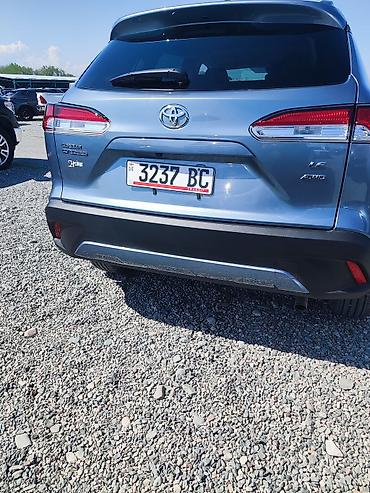 тойота краун 2023: Toyota Corolla Cross: 2025 г., 2 л, Автомат, Бензин, Кроссовер — 8