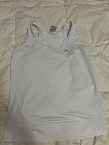 Toy paltarları: Ağ rəngli zərif gəlinlik - Model: baldırdan enən düz/yarı-fleyta — 12