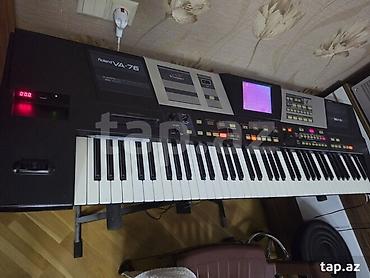 roland fantom: Roland va 76 yaxşı vəziyhətdədir. Üstündə ayaqlıq və çexol və əlavə — 3