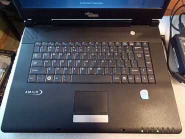 Fujitsu: Intel Celeron, 15.4 " — 4