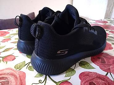 beoshoes obuca: Odlicne zenske patike poznate marke Skechers u crnoj boji. Patike su — 7