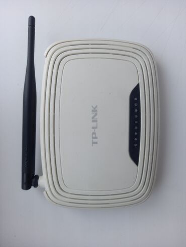 Серверы: Продам роутер tp-link в хорошем состоянии за 600 сом