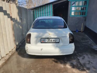 Daewoo: Daewoo Lanos: 2001 г., 1.5 л, Автомат, Бензин