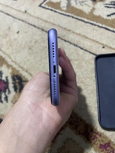 Apple iPhone: IPhone 11, Б/у, 128 ГБ, Чехол, 78 % — 4