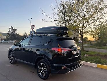 задний стоп фара: Toyota RAV4: 2018 г., 2.5 л, Автомат, Бензин, Кроссовер — 3