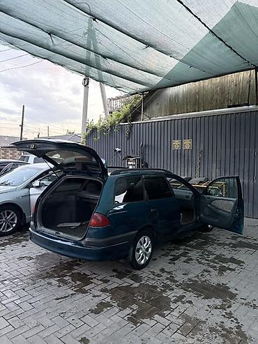 на камри 55 европеец: Toyota Avensis: 1999 г., 1.8 л, Механика, Бензин, Универсал — 4