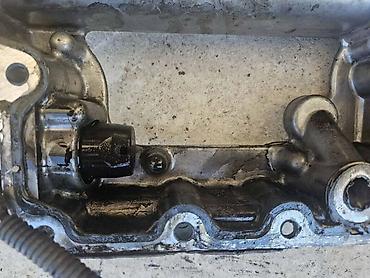 svetlija: ULJNA PUMPA TERMOSTAT DEKLO ZA SUBARU OUTBACK ZA 2010. GOD. | 2.0 — 5