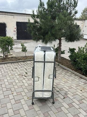 dövməli dəmir yataqları: Yığılabilən çarpayı – yaylı matrassla - Tip: tək nəfərlik qatlanan — 2