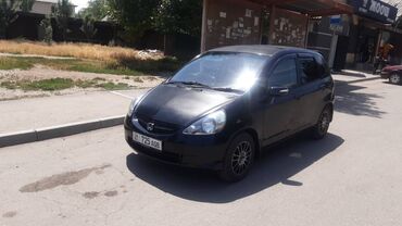 Honda: Honda Fit: 2005 г., 1.3 л, Автомат, Бензин, Хэтчбэк