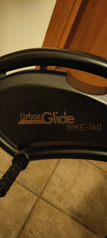 Ηλεκτρικό ποδήλατο urban glide B-140. Το ποδήλατο είναι σχεδόν