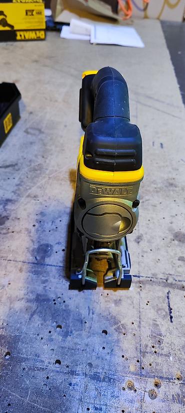 dewalt d2095: DEWALT 20V MAX dəst – akkumulyatorlu əl alətləri Məhsul tərkibi: - — 4