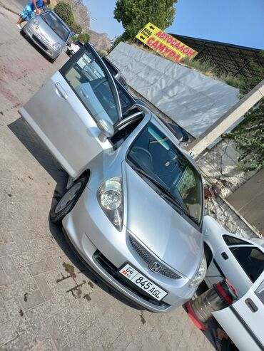 мини мотоцикл хонда: Honda Fit: 2003 г., 1.5 л, Вариатор, Бензин, Хетчбек
