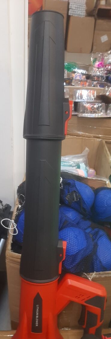 Ostali alati i mašine: Duvac za lisce,travu,prasinu novo lithium blower akcija cene nisu — 15