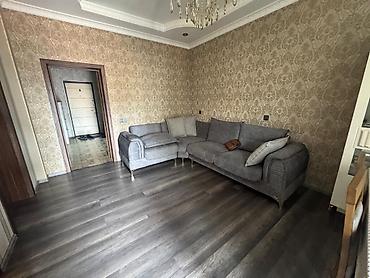 Вторичное жилье: 3 комнаты, Новостройка, 80 м² — 2