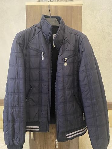 kişi jaketleri: Kişi qış/küləkkeçirməz jaket - Rəng: tünd göy (navy) - Model: qısa — 2