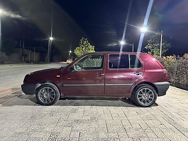 Volkswagen: Volkswagen Golf: 1994 г., 1.8 л, Кол менен иштөөчү, Бензин, Хетчбек — 5