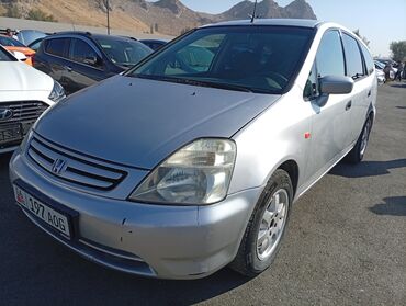 ош машиналар: Honda Stream: 2001 г., 1.7 л, Механика, Бензин, Универсал