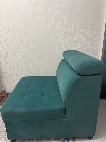 мебели диваны: Цвет - Зеленый, Б/у