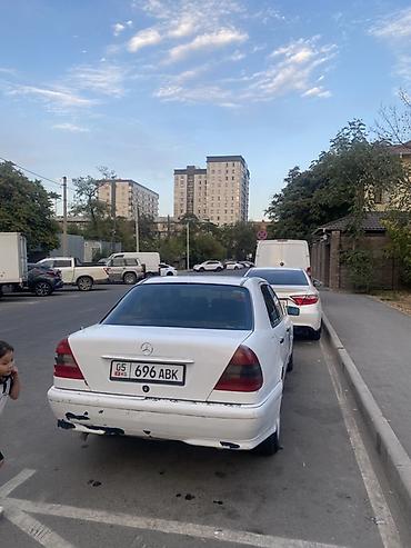 cl class: Mercedes-Benz C-Class: 1994 г., Газ, Седан — 2