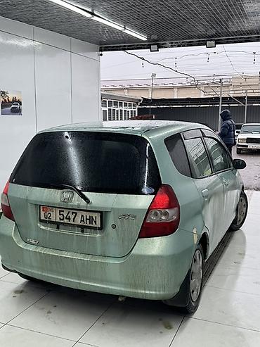 Honda: Honda Fit: 2002 г., 1.3 л, Автомат, Бензин, Хэтчбэк — 3